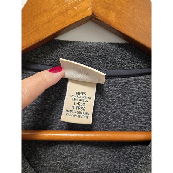 LL Bean Sweater Mens V-Neck Pullover Long Sleeve Dark Gray Soft Size L-REG - Picture 3 of 6